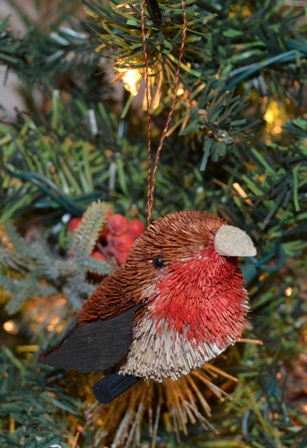 BRUSHOR27R - BrushArt Ornament, Eco-Friendly, Buri Posable, Robin Animal