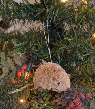 BRUSHOR35 - BrushArt Ornament, Eco-Friendly, Buri Posable, Mouse Natural Animal