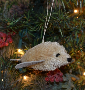 BRUSHOR04 - BrushArt Ornament, Eco-Friendly, Buri Posable, Seal Pup Animal