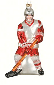 COBANEC127 - Margaret Cobane Hand Blown Glass Hockey Player Red and White Ornament